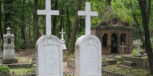 Что означает видеть во сне кладбище: мужчине или женщине