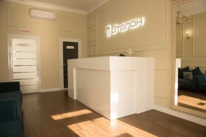 Одномоментная имплантация зубов: современное решение для сохранения улыбки