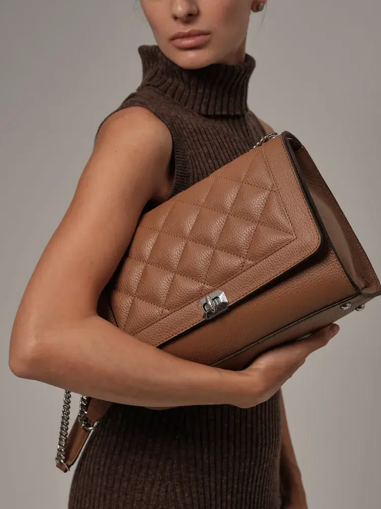 5 причин купить сумки Деборо