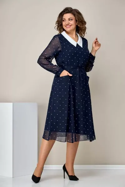 Особенности платьев в деловом стиле