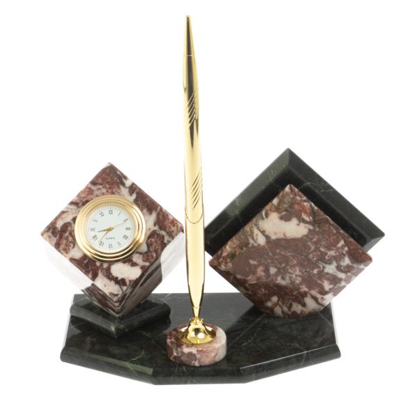 Настольные наборы из камня: Искусство и элегантность в любом интерьере