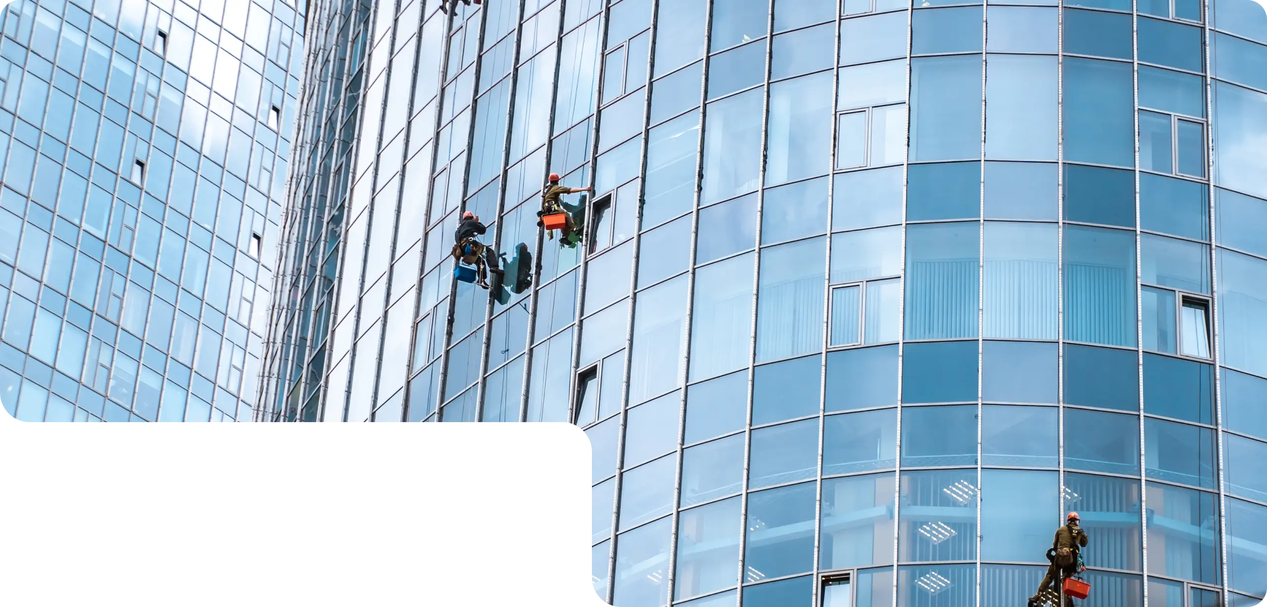 Можно ли заказать мойку окон в труднодоступных местах?