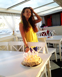 Юбилей на волне: Банкет-прогулка на теплоходе – незабываемый день рождения