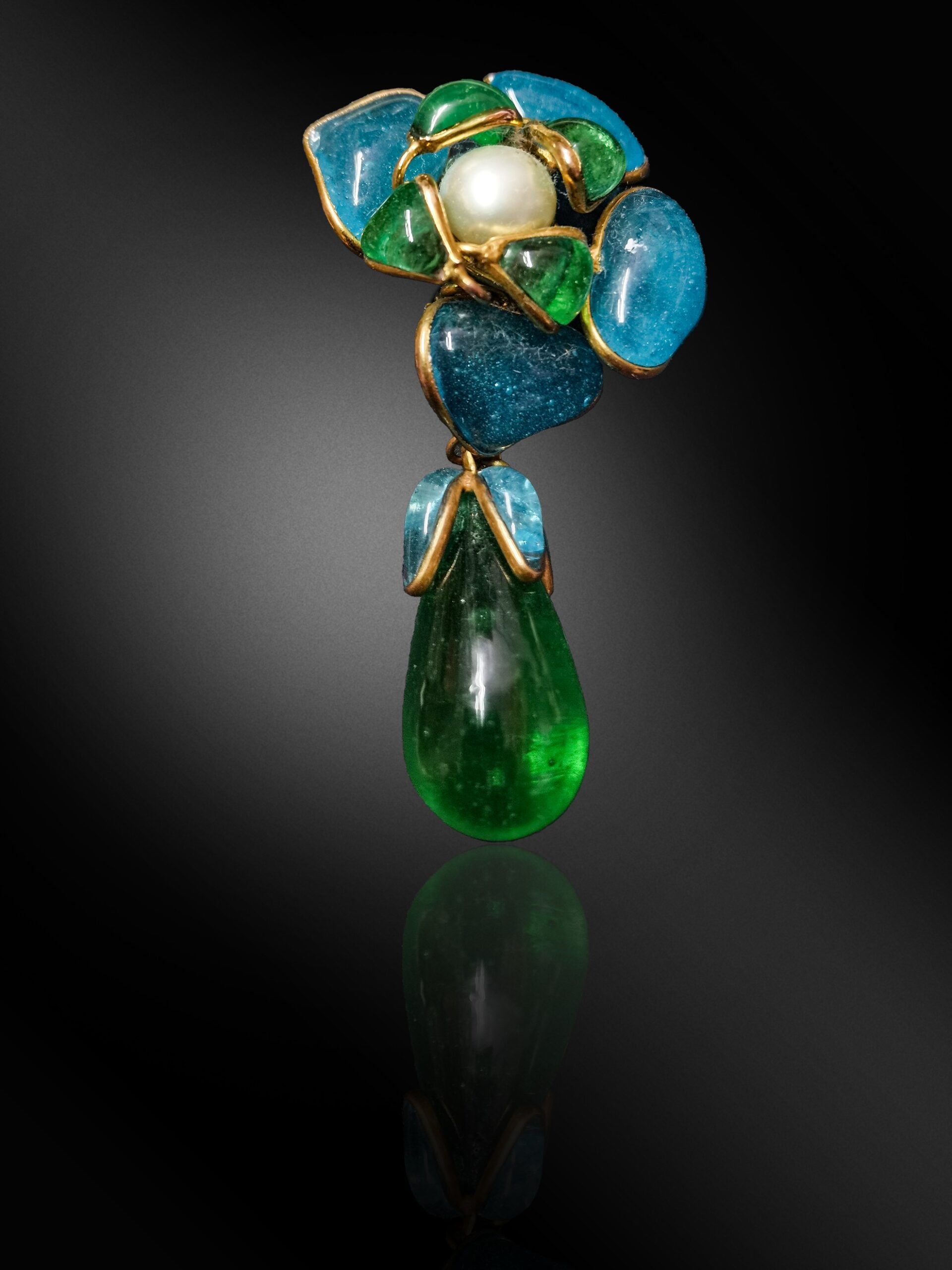 Ремонт Ювелирных Изделий: Возвращая Блеск и Ценность Фамильным Сокровищам