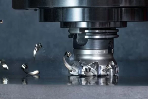 Сервисное Обслуживание Станков с ЧПУ: Гарантия Точности, Надежности и Долговечности