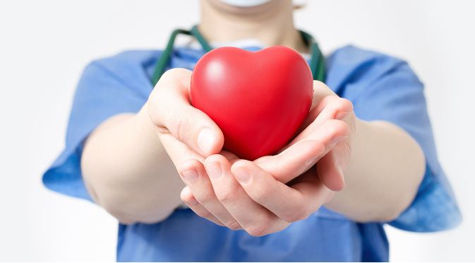 Когда нужно идти к кардиологу: 10 симптомов, которые нельзя игнорировать